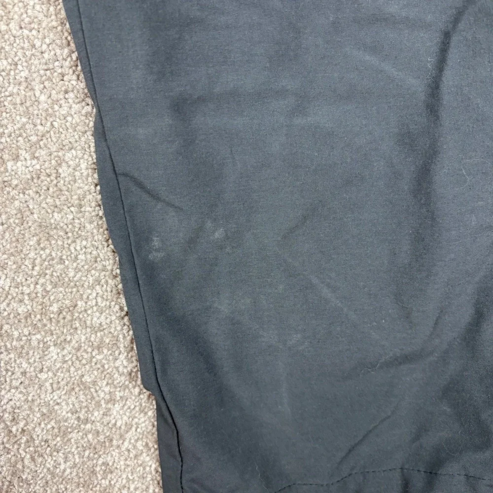 The North Face Mens Convertible Hiking Pants Dark Gray 36x32 Zip Off Cargo